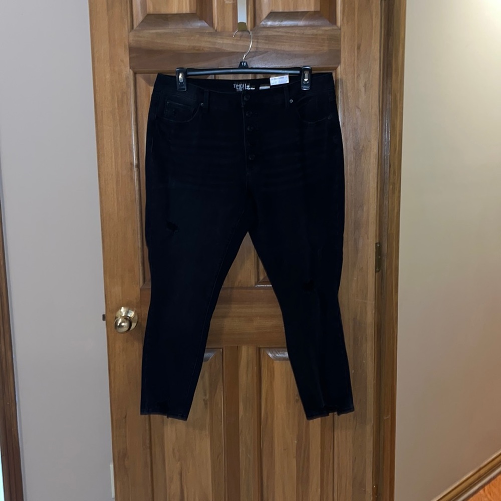 NWT High Rise Skinny Black Distressed Button-Crotch Jeans